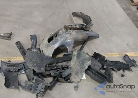 2014 Volkswagen Beetle 1.8T Entry z USA, uszkodzony, nr VIN 3VWF17AT7EM640801